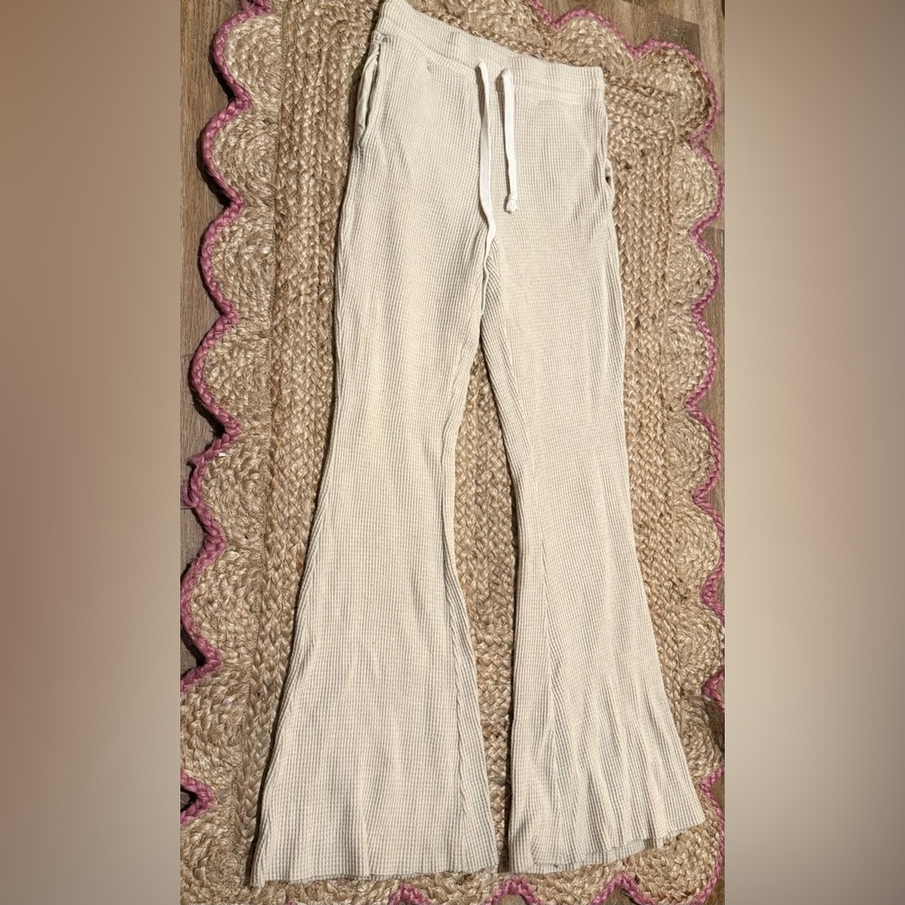 American Eagle Outfitters Cream Flared Pants